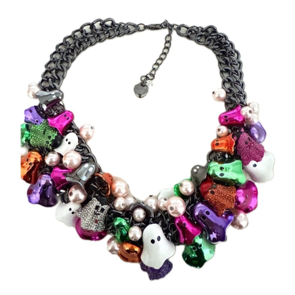 NWT ⚜️🖤⚜️ Betsey Johnson 2025 Limited Edition Ghost Charm Statement Necklace - Picture 4 of 16